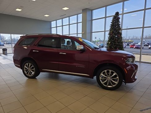 Used 2023 Dodge Durango Citadel image 5