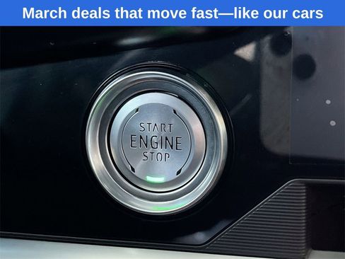 New 2025 Chevrolet Corvette E-Ray image 17