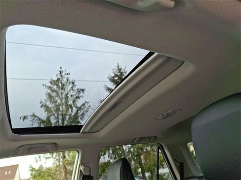 Certified 2024 Toyota 4Runner Limited image 15