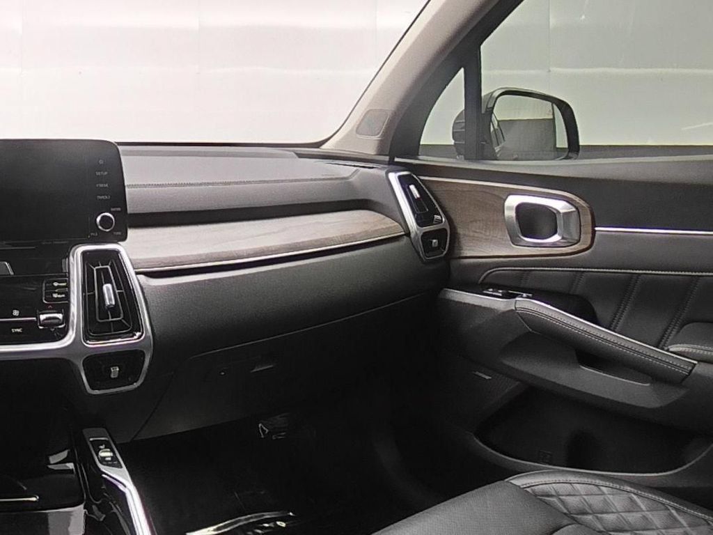 Used 2022 Kia Sorento SX Prestige AWD/4WD image 29