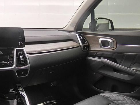 Used 2022 Kia Sorento SX Prestige AWD/4WD image 29
