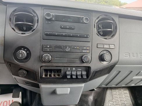 Used 2011 Ford F250 XL image 34