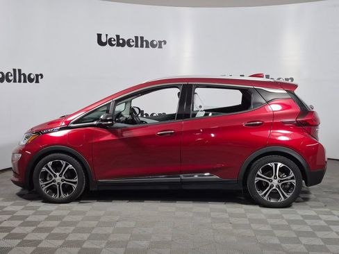 Used 2018 Chevrolet Bolt Premier w/ Driver Confidence II Package FWD image 4