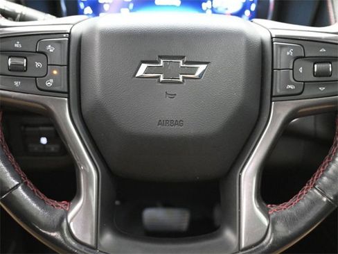 Used 2022 Chevrolet Suburban RST w/ Sport Performance Package image 24