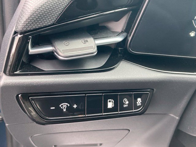 Used 2024 Kia Niro EX w/ EX Cold Weather Package FWD image 29