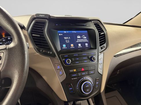 Used 2017 Hyundai Santa Fe Sport AWD/4WD image 28