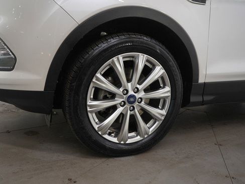 Used 2017 Ford Escape Titanium image 25