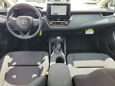 Used 2026 Toyota Corolla LE image 12