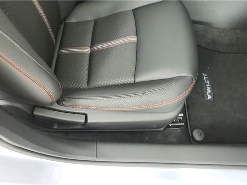 New 2026 Nissan Altima 2.5 SR image 20