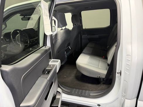 Used 2022 Ford F150 XLT w/ Equipment Group 302A High image 15