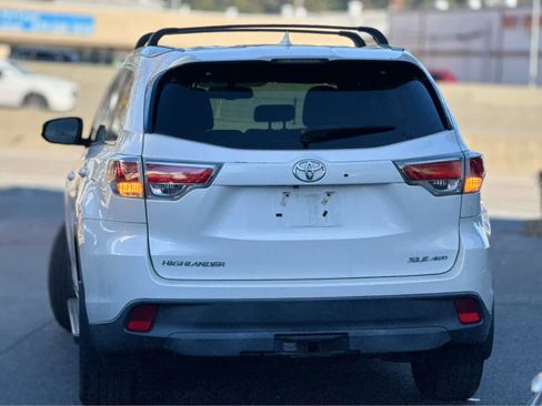 Used 2016 Toyota Highlander XLE image 7