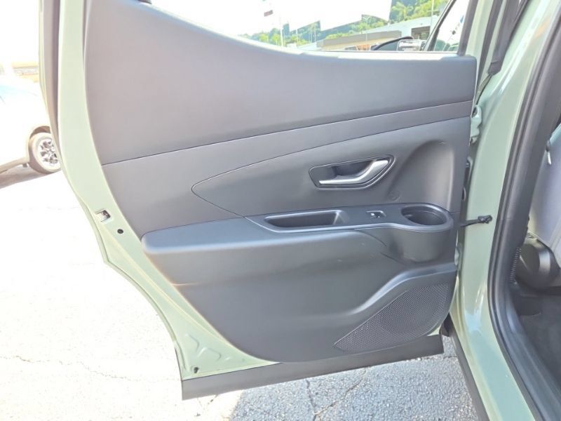 Used 2024 Hyundai Santa Cruz SEL AWD/4WD image 18