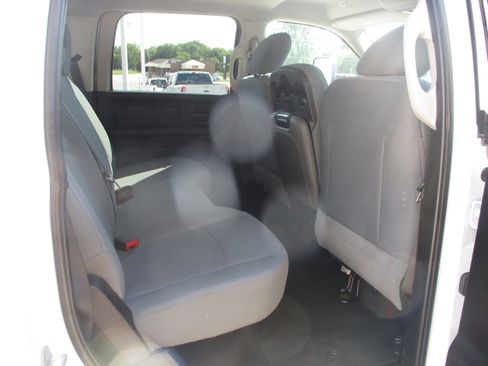 Used 2018 RAM 2500 Tradesman w/ Popular Equipment Group image 10