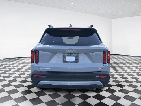 Used 2023 Kia Sorento SX Prestige AWD/4WD image 5