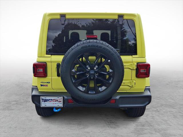 Certified 2024 Jeep Wrangler Unlimited Sahara AWD/4WD image 4