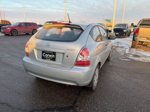 Used 2009 Hyundai Accent GS w/ Popular Equipment Pkg 2 image 12