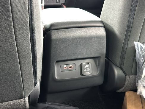 New 2026 Nissan Frontier PRO-4X w/ Pro-4x Convenience Package AWD/4WD image 33