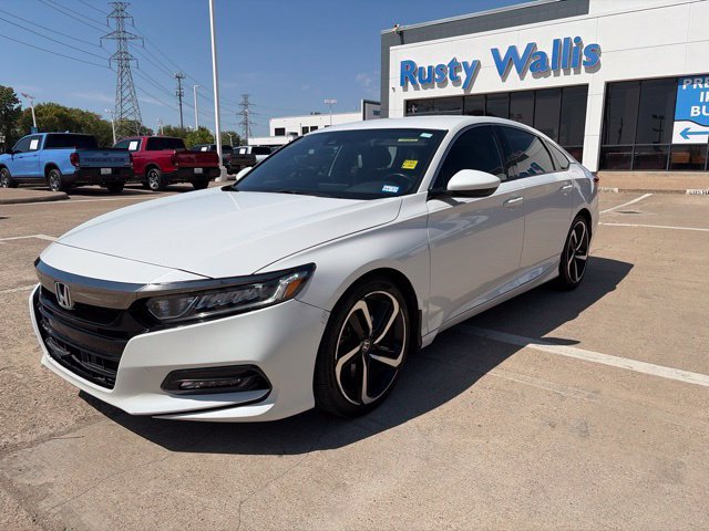 Used 2019 Honda Accord Sport image 2
