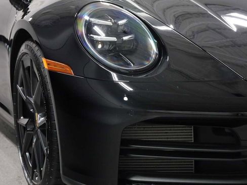 Certified 2025 Porsche 911 Carrera image 15