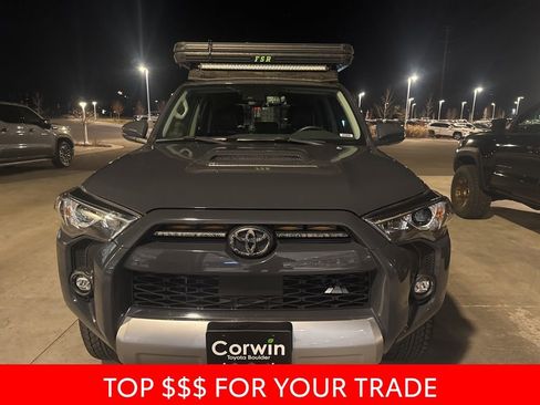Used 2024 Toyota 4Runner TRD Off-Road Premium image 2