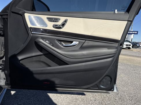 Used 2019 Mercedes-Benz S 560 S 560 image 29