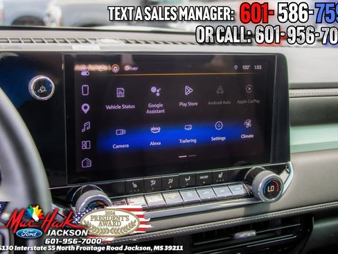 Used 2024 Chevrolet Colorado LT w/ LT Convenience Package III AWD/4WD image 16