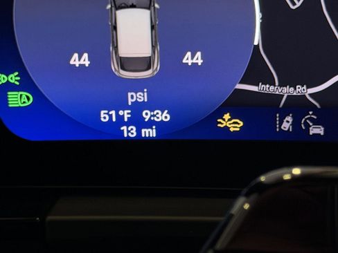 New 2026 Porsche Macan 4 Electric image 22