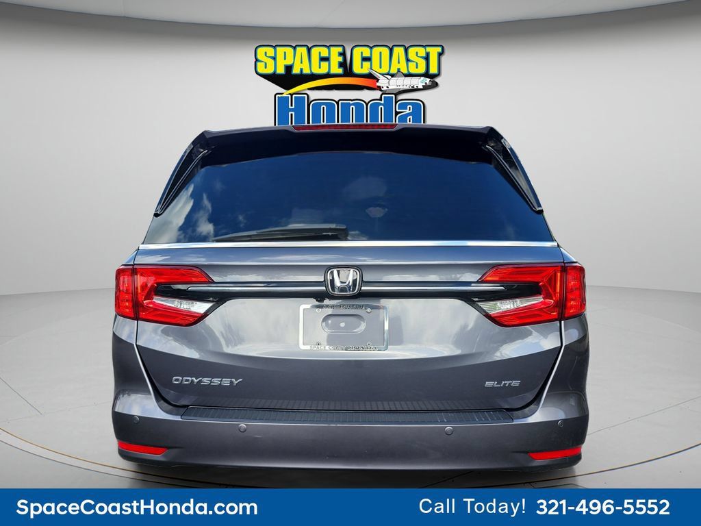 Certified 2023 Honda Odyssey Elite image 4