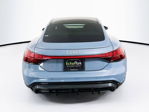 Used 2023 Audi e-tron GT Premium Plus image 7