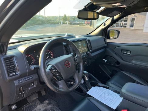 Used 2022 Nissan Frontier PRO-4X w/ Pro-4X Premium Package AWD/4WD image 6