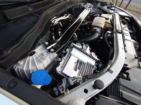 Used 2021 Ford Explorer Platinum w/ Equipment Group 601A image 92