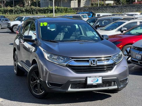 Used 2019 Honda CR-V LX image 1