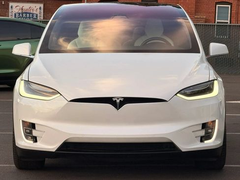 Used 2019 Tesla Model X Long Range AWD/4WD image 8