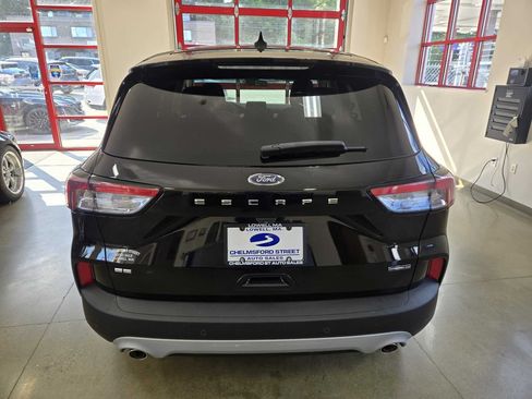 Used 2021 Ford Escape SE AWD/4WD image 5