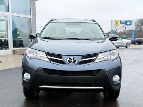 Used 2014 Toyota RAV4 XLE image 4