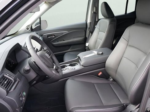 New 2025 Honda Ridgeline RTL image 15