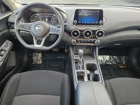 Used 2024 Nissan Sentra SV image 16