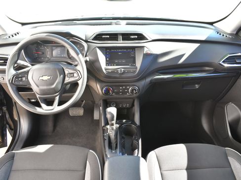 Used 2023 Chevrolet TrailBlazer LT image 12