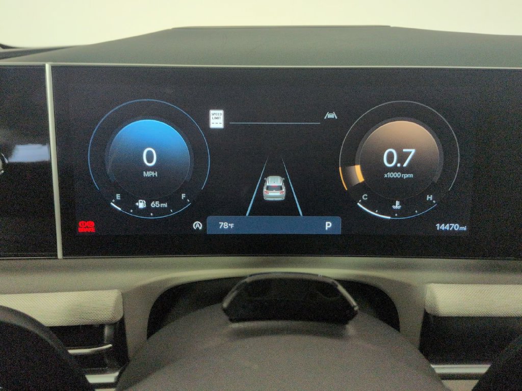 Used 2025 Hyundai Tucson Limited AWD/4WD image 43