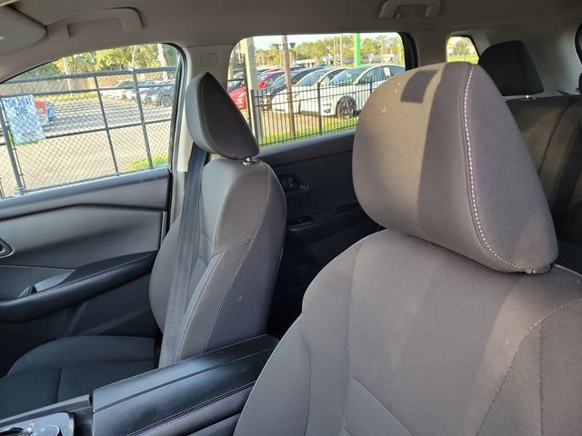 Used 2024 Nissan Rogue S AWD/4WD image 19