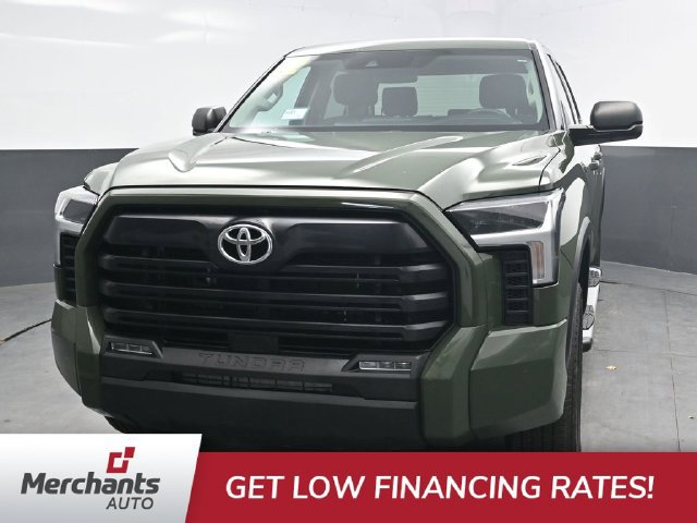 Used 2022 Toyota Tundra SR5 AWD/4WD image 2