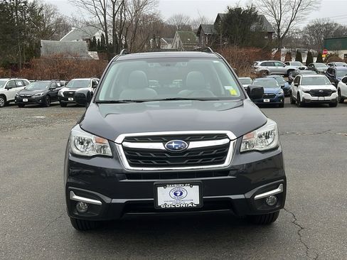 Used 2017 Subaru Forester 2.5i Premium image 9