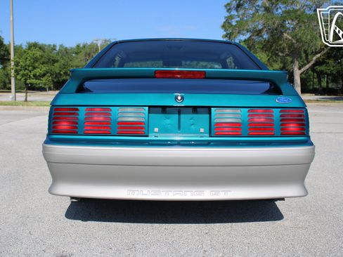 Used 1993 Ford Mustang GT RWD image 21