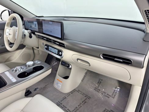 Used 2024 Genesis GV60 RWD w/ Cargo Package image 14