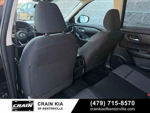 Used 2024 Nissan Rogue SV AWD/4WD image 27