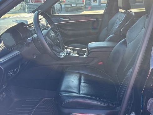 Used 2021 Jeep Grand Cherokee L Overland w/ Luxury Tech Group IV image 15