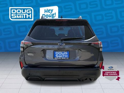 Used 2026 Subaru Forester Premium AWD/4WD image 3