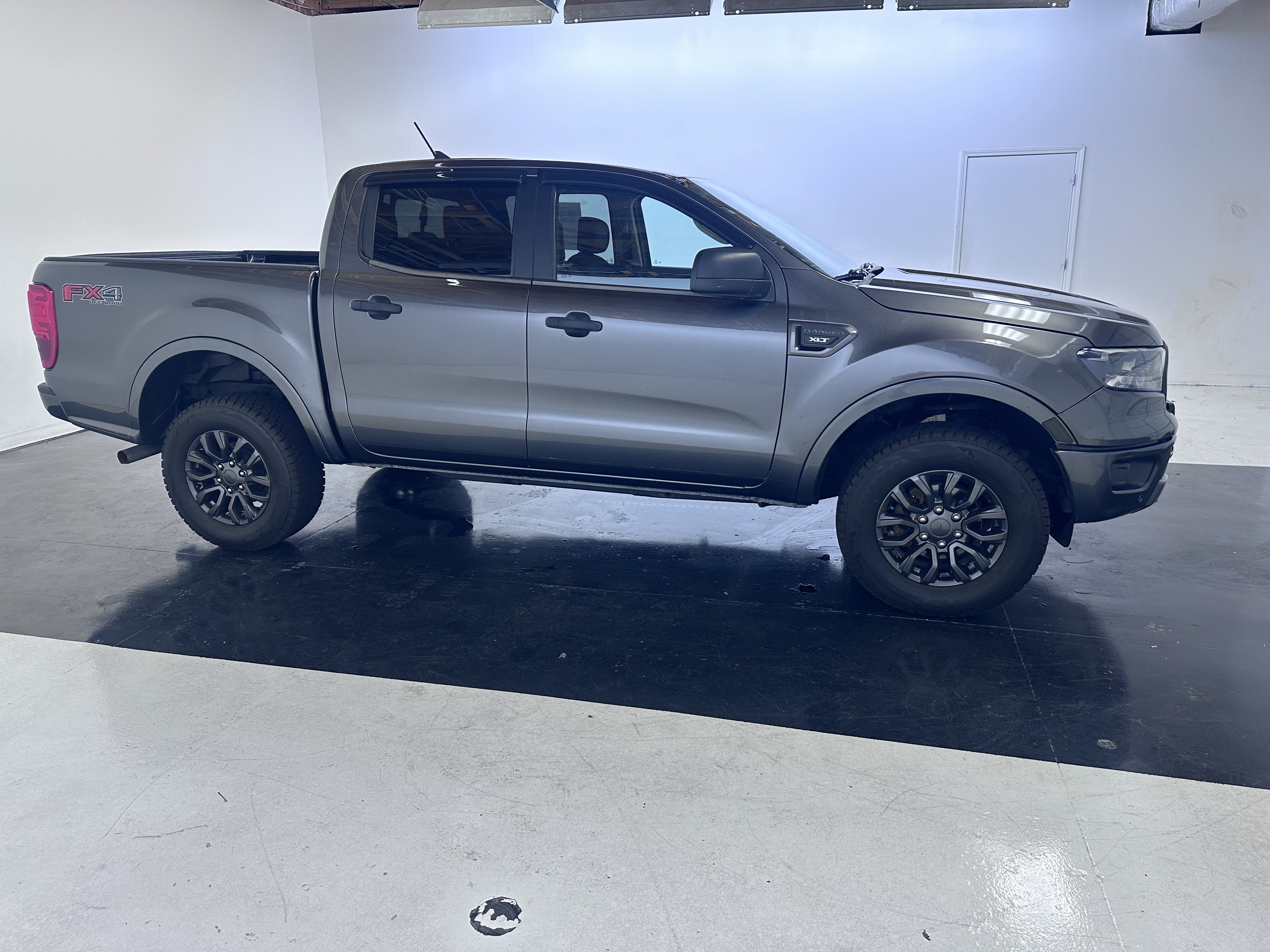 Used 2019 Ford Ranger XLT w/ Equipment Group 302A Luxury AWD/4WD image 21