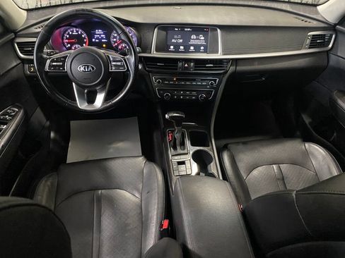 Used 2020 Kia Optima EX image 2