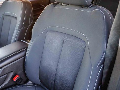 Used 2023 Jeep Grand Cherokee L Laredo image 26